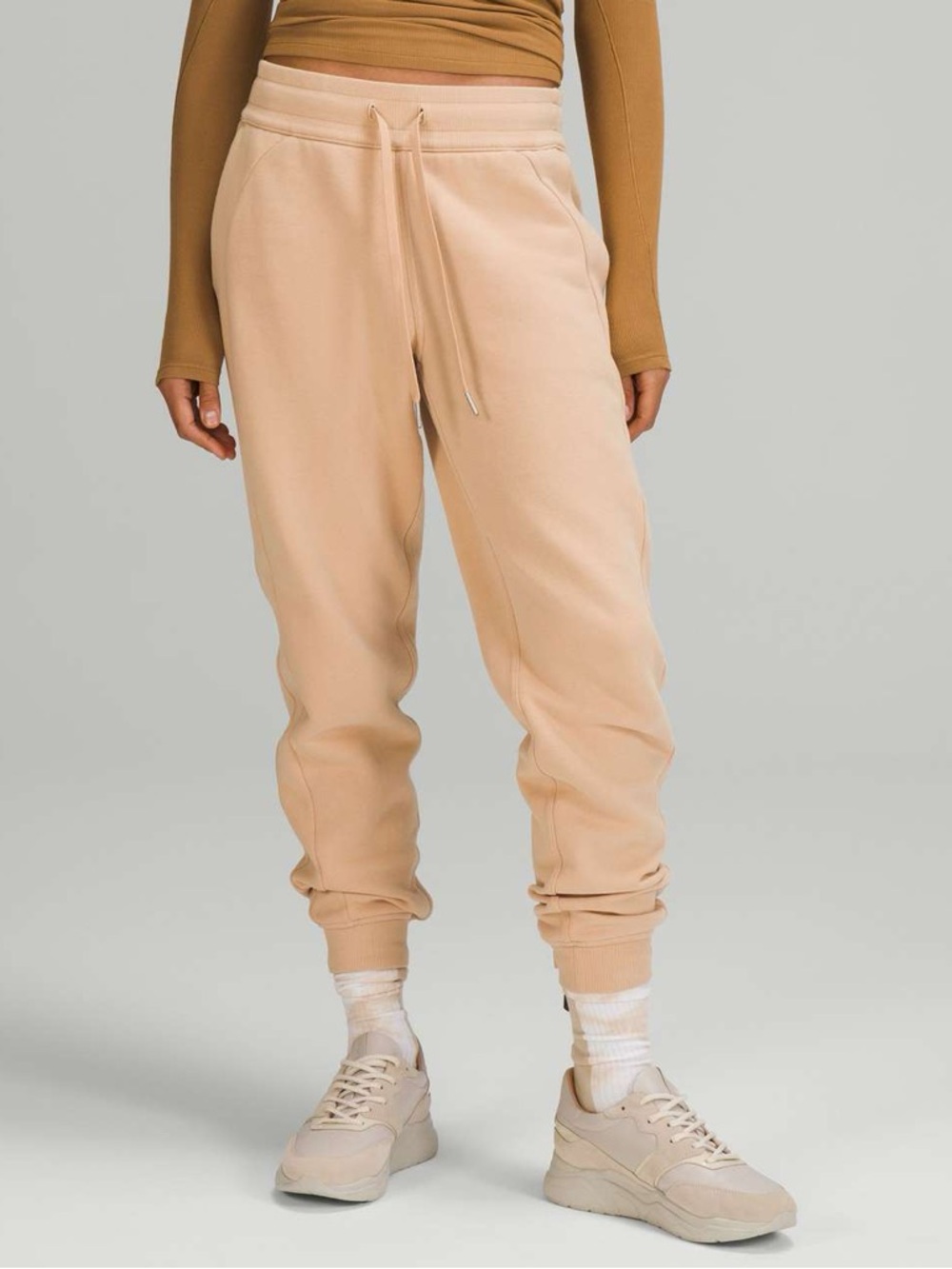 Lululemon Scuba High-Rise Jogger- Pecan Tan